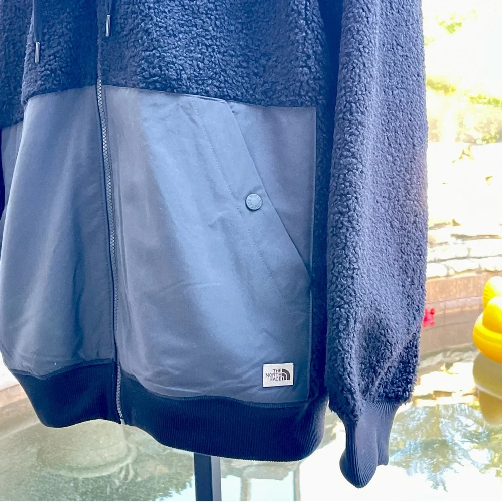 THE NORTH FACE RIDGE‎ FULL-ZIP SHERPA FLEECE JACKET (X-LARGE)